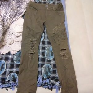 H&M cut jeans
